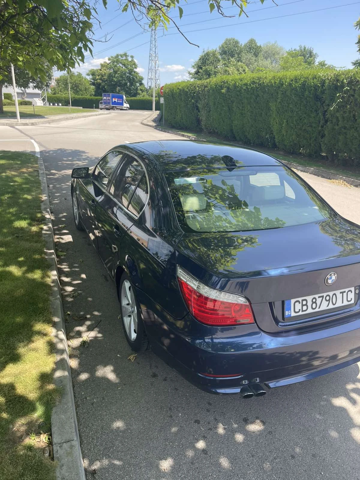 BMW 530 3.0 iX  Sweis  - изображение 4
