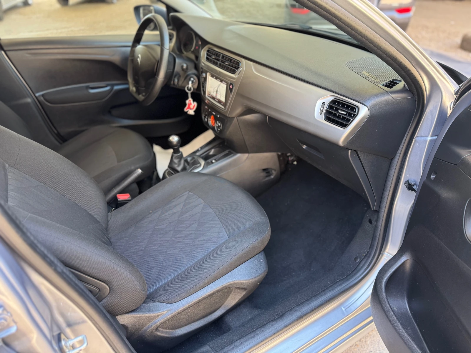 Citroen C-Elysee 1.2i-82-2018-NAVI-EURO6 - изображение 7