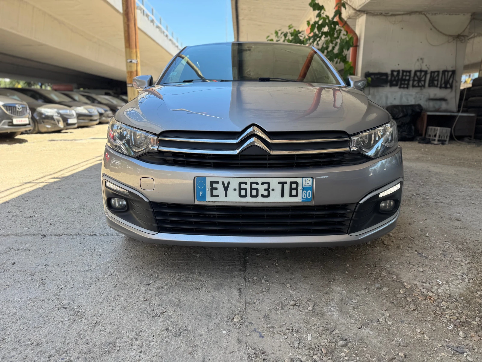Citroen C-Elysee 1.2i-82-2018-NAVI-EURO6 - изображение 4