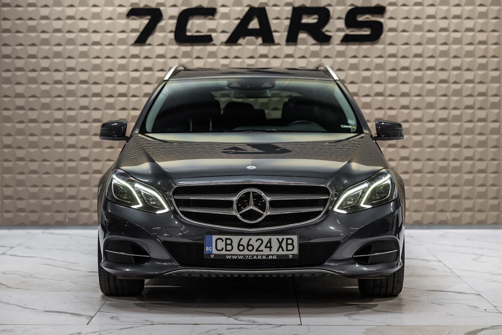 Mercedes-Benz E 250 * AVANTGARDE * DISTRONIC PLUS *  - изображение 2