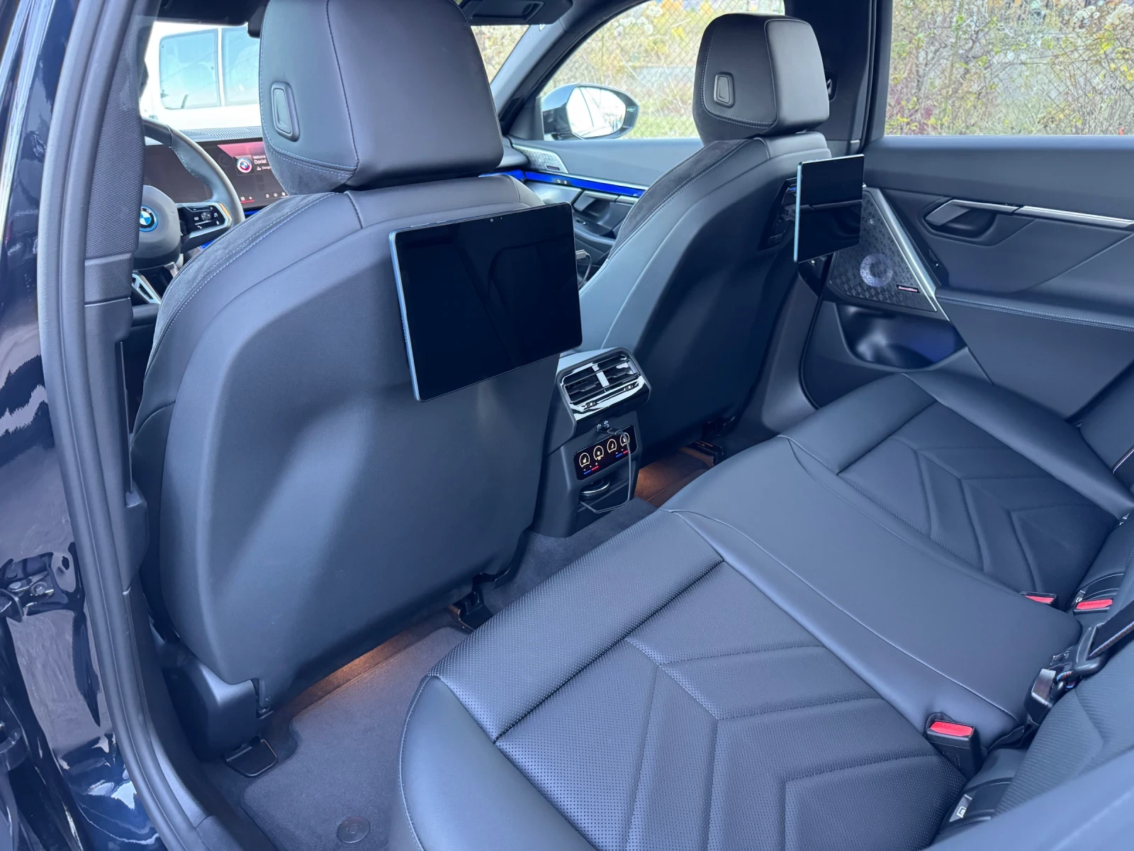 BMW i5 xDrive40 M-SPORT PRO  | Mobile.bg   11