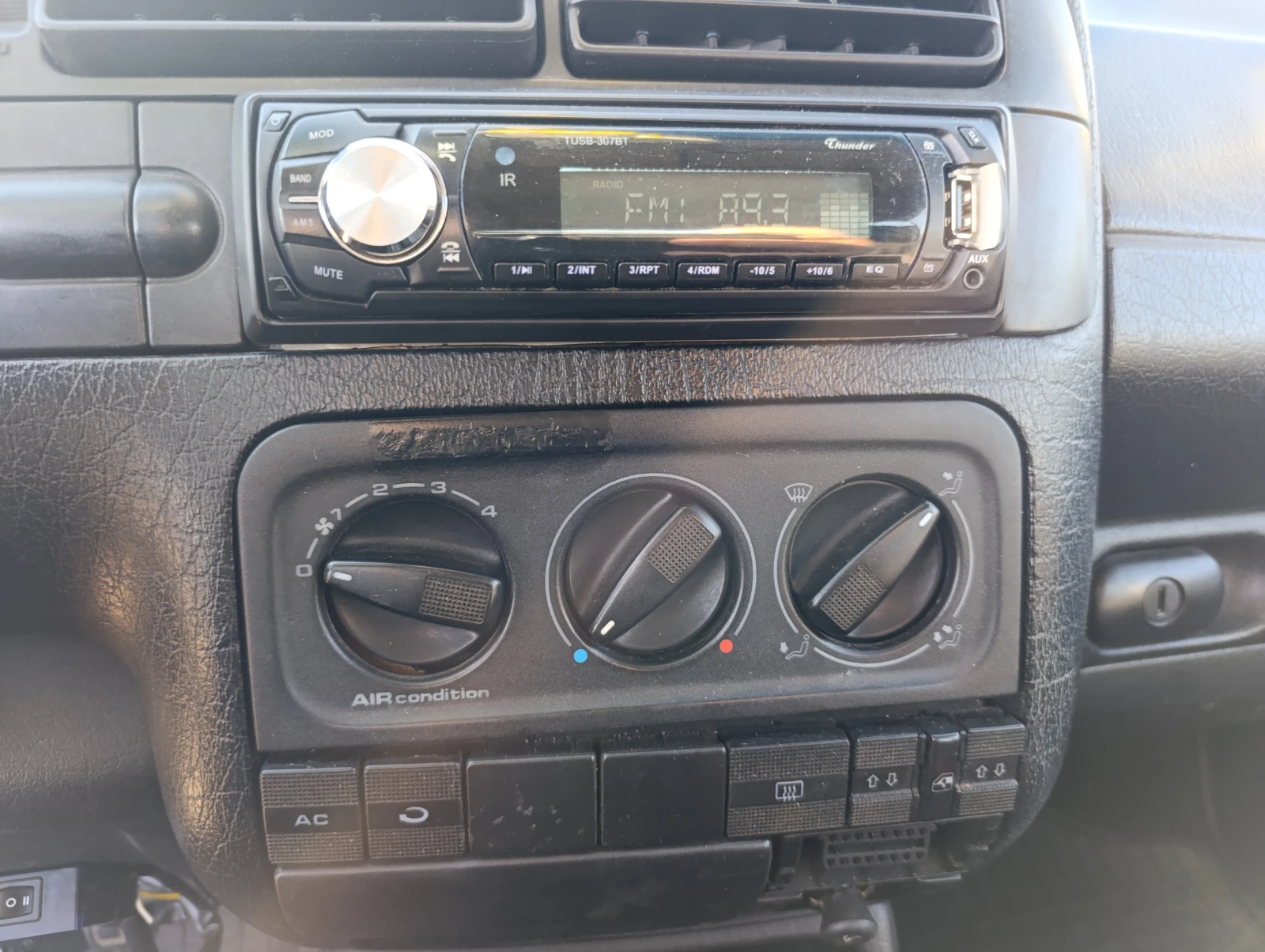 VW Golf клима-газ - изображение 9