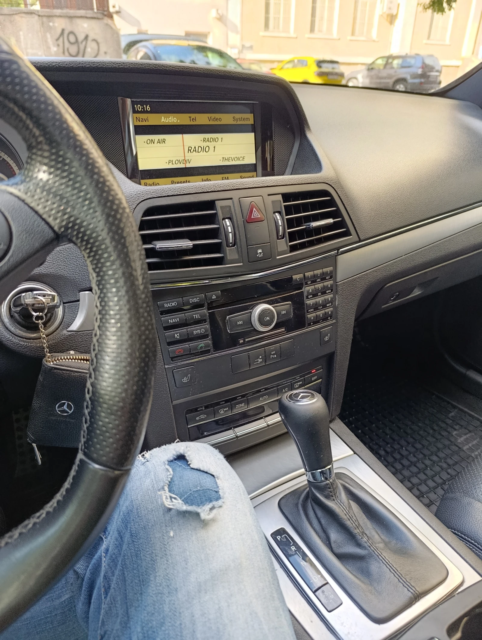 Mercedes-Benz E 250  - изображение 9