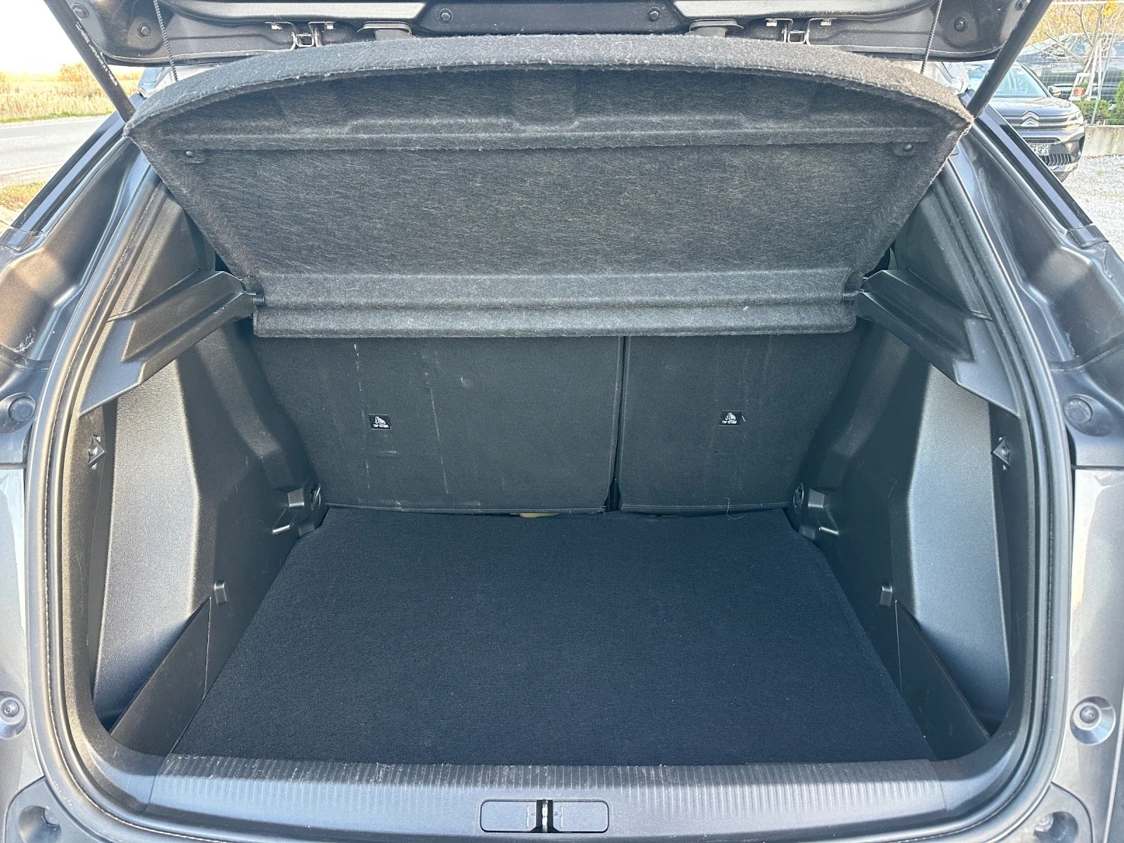 Peugeot 2008 1.5 blueHDI - изображение 7