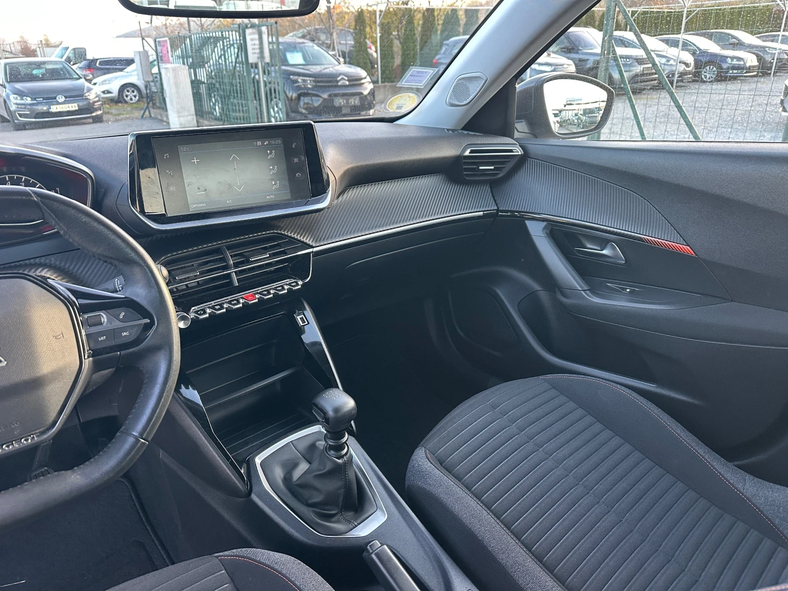 Peugeot 2008 1.5 blueHDI | Mobile.bg   12