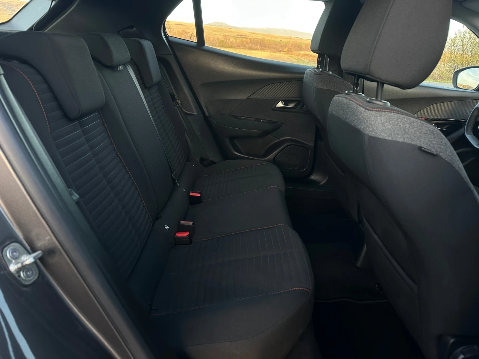 Peugeot 2008 1.5 blueHDI - изображение 8