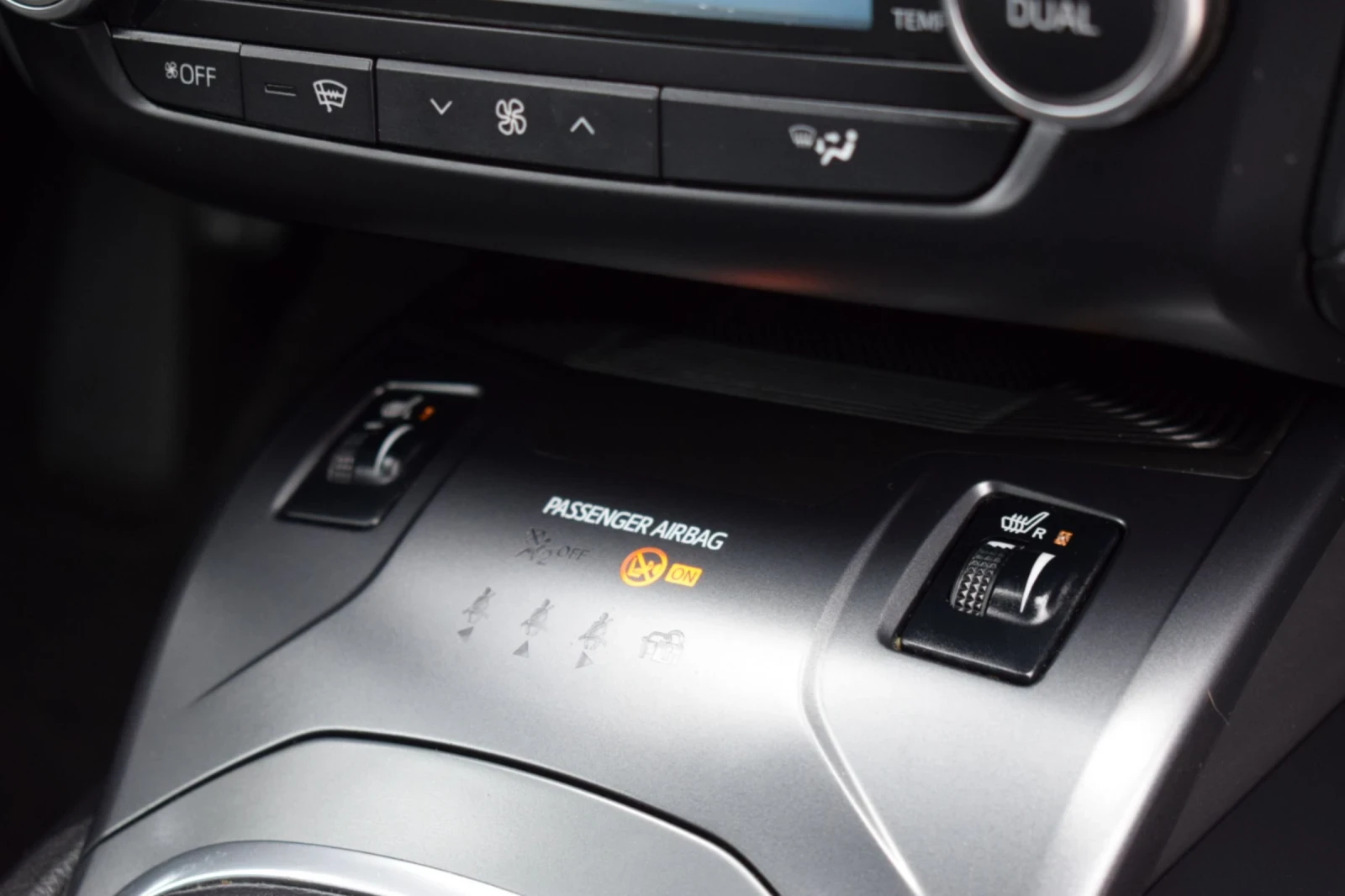 Toyota Avensis 2.0���������-/����/����/LANE ASSIST/������ | Mobile.bg � ����������� 13