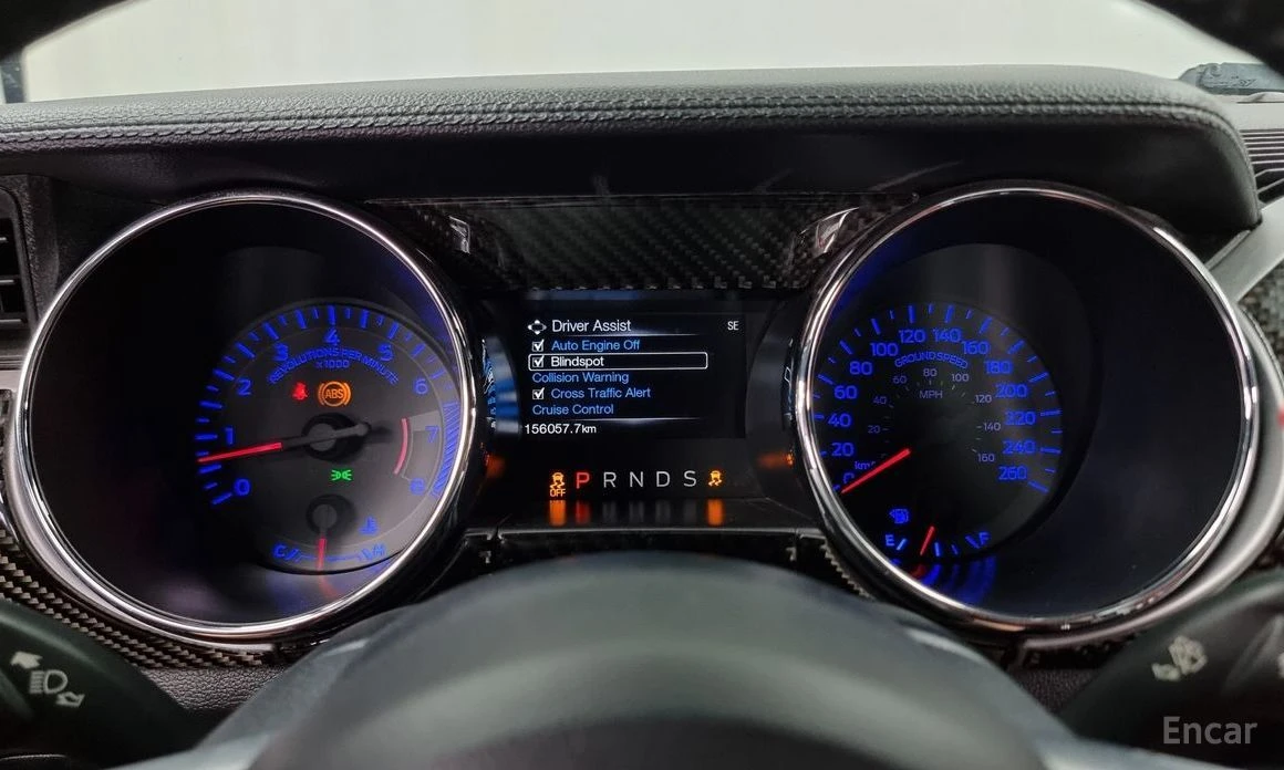 Ford Mustang  - изображение 8