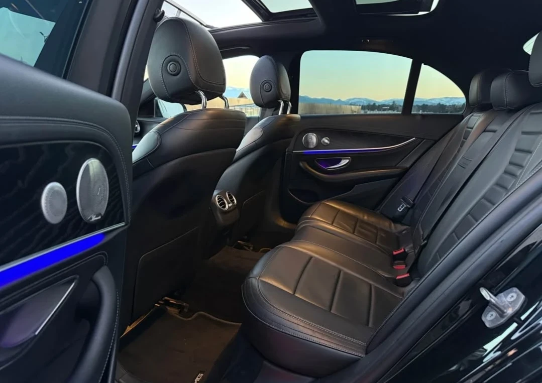 Mercedes-Benz E 220 AMG Пакет, снимка 8 - Автомобили и джипове - 53746648