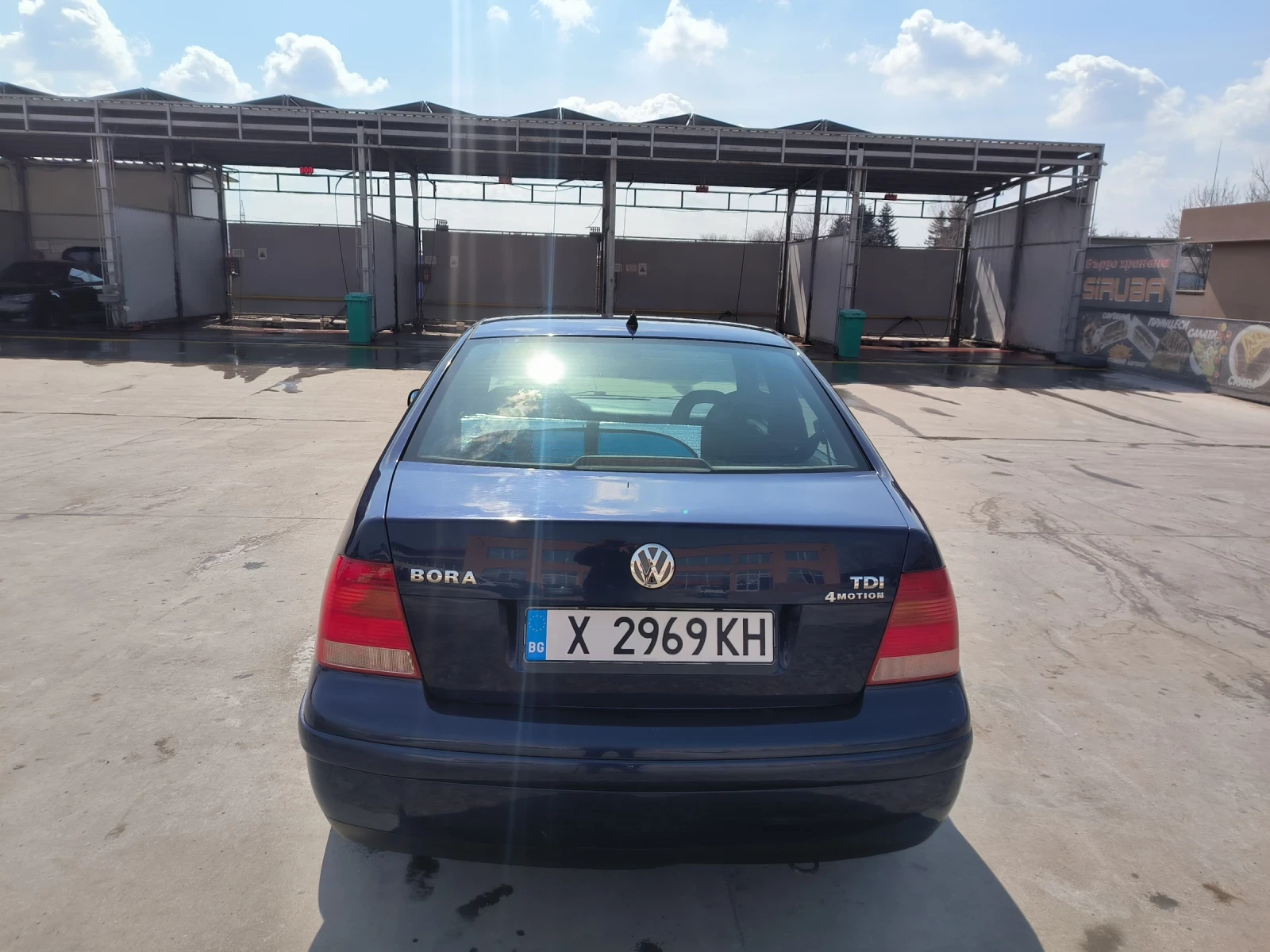 VW Bora 1.9 TDI 90ks 4x4 , снимка 2 - Автомобили и джипове - 53909444