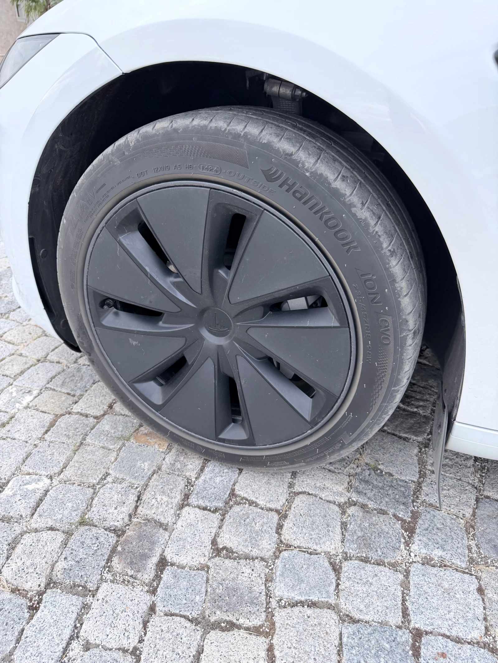 Tesla Model 3, снимка 12 - Автомобили и джипове - 54077201