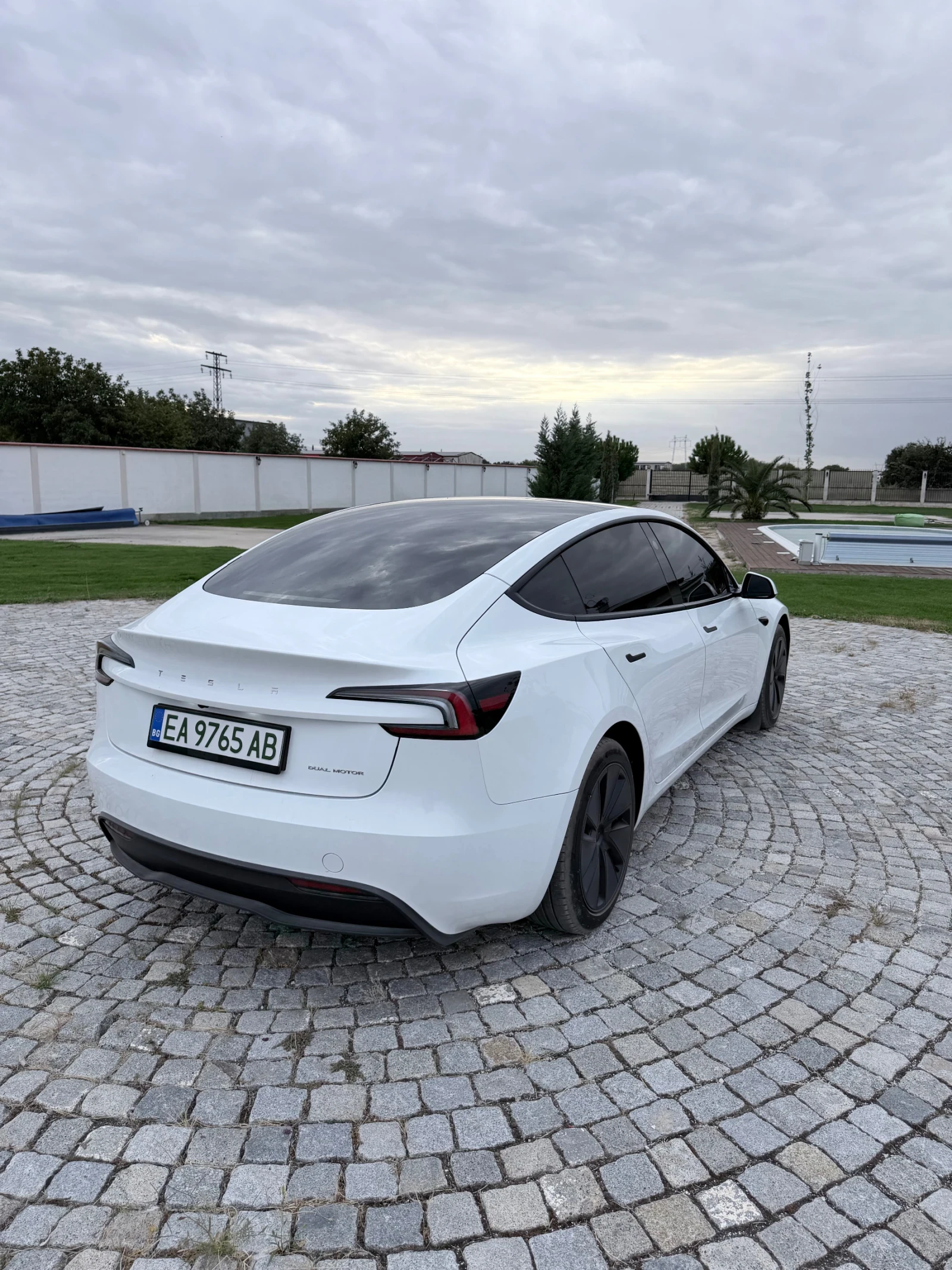 Tesla Model 3, снимка 6 - Автомобили и джипове - 54077201