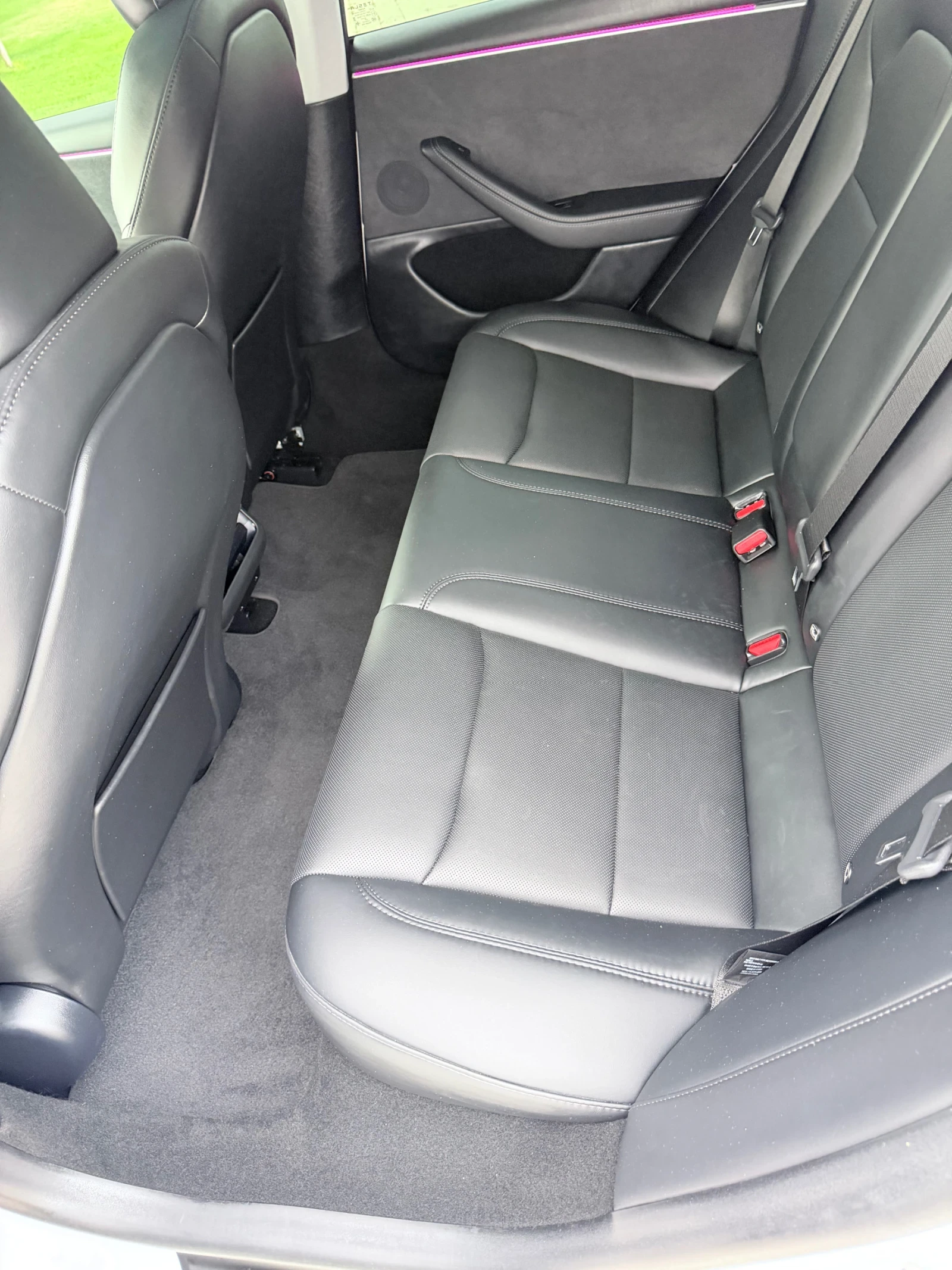 Tesla Model 3, снимка 11 - Автомобили и джипове - 54077201