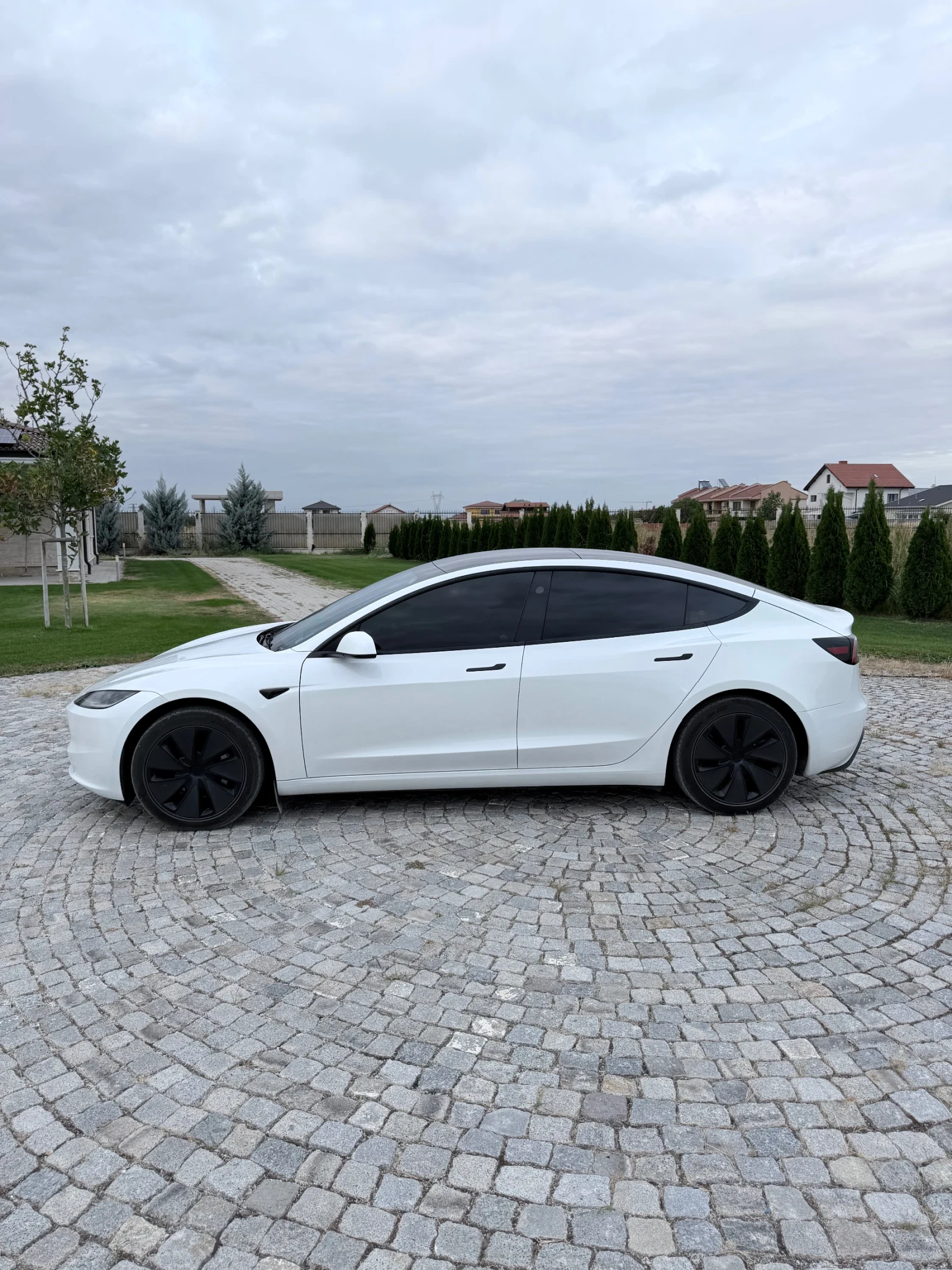 Tesla Model 3, снимка 3 - Автомобили и джипове - 54077201