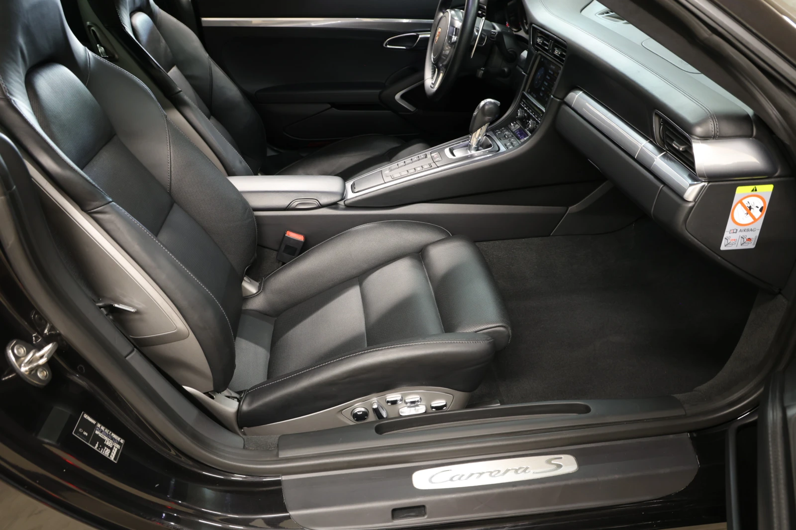 Porsche 911 Carrera S, снимка 14 - Автомобили и джипове - 55048860