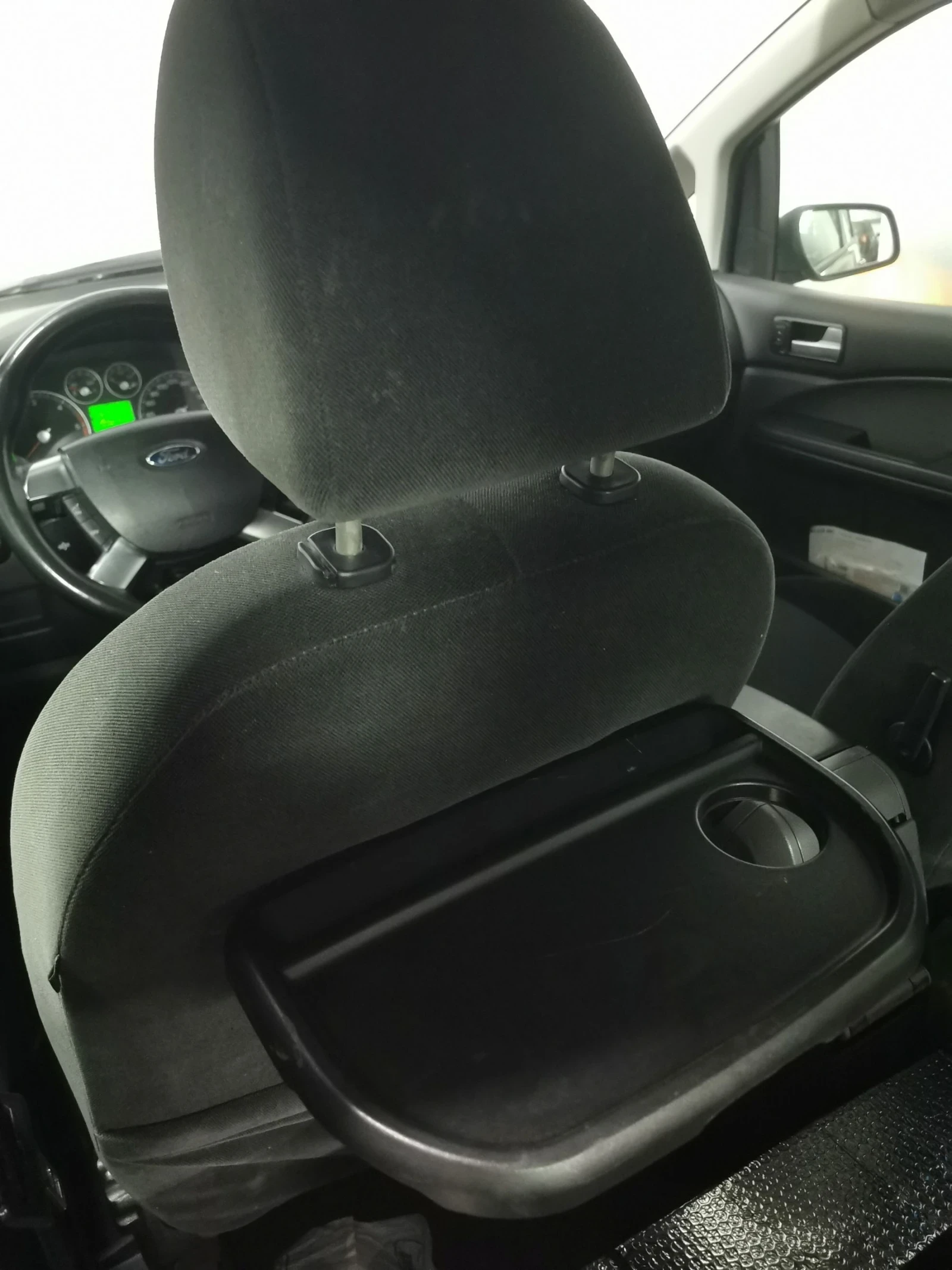 Ford C-max, снимка 9 - Автомобили и джипове - 55105772