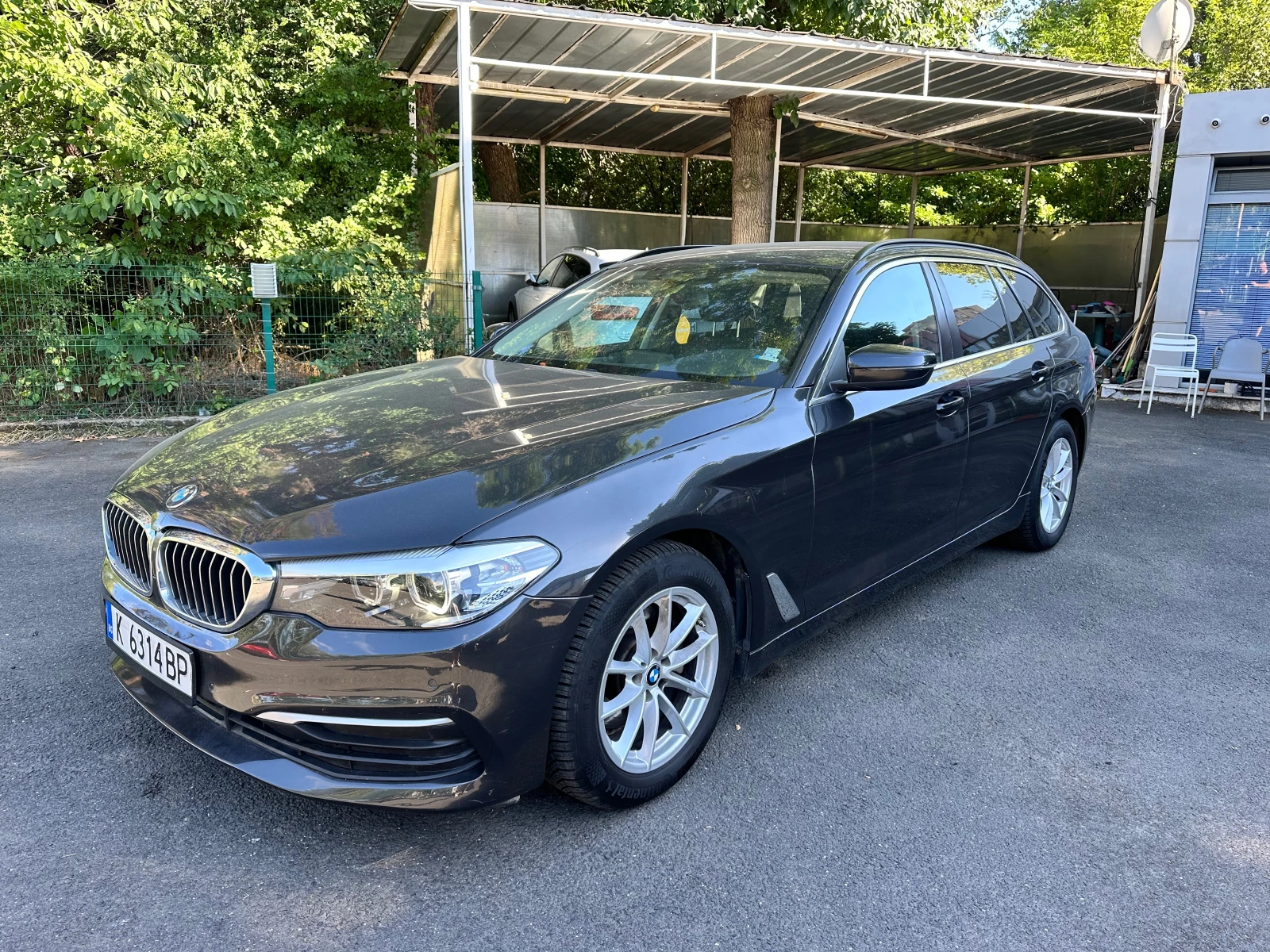 BMW 520 520D-XDRIVE, снимка 2 - Автомобили и джипове - 55503130