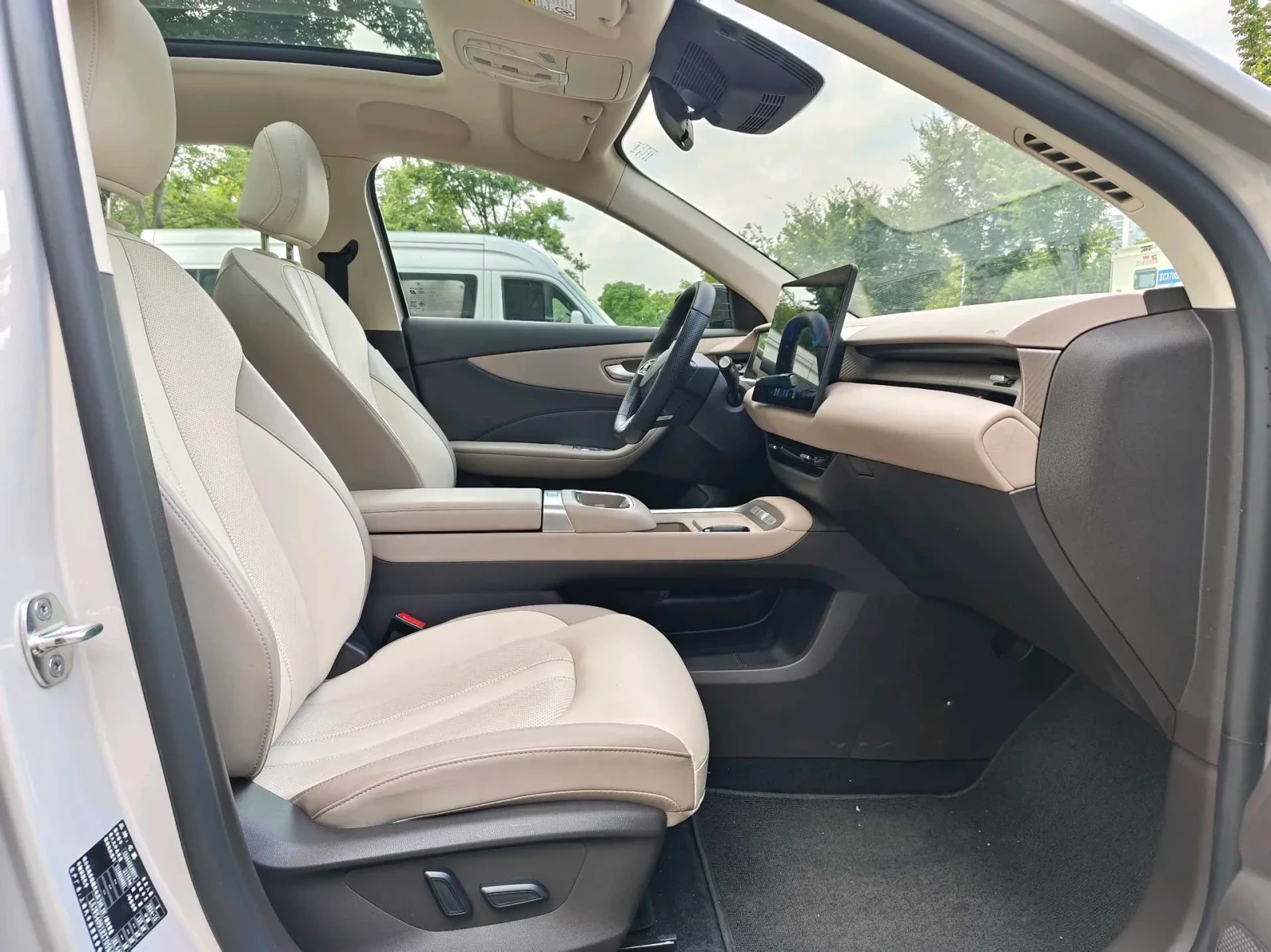 Mg S5 | 360 ������ | �������� | ��������� |  | Mobile.bg � ����������� 6
