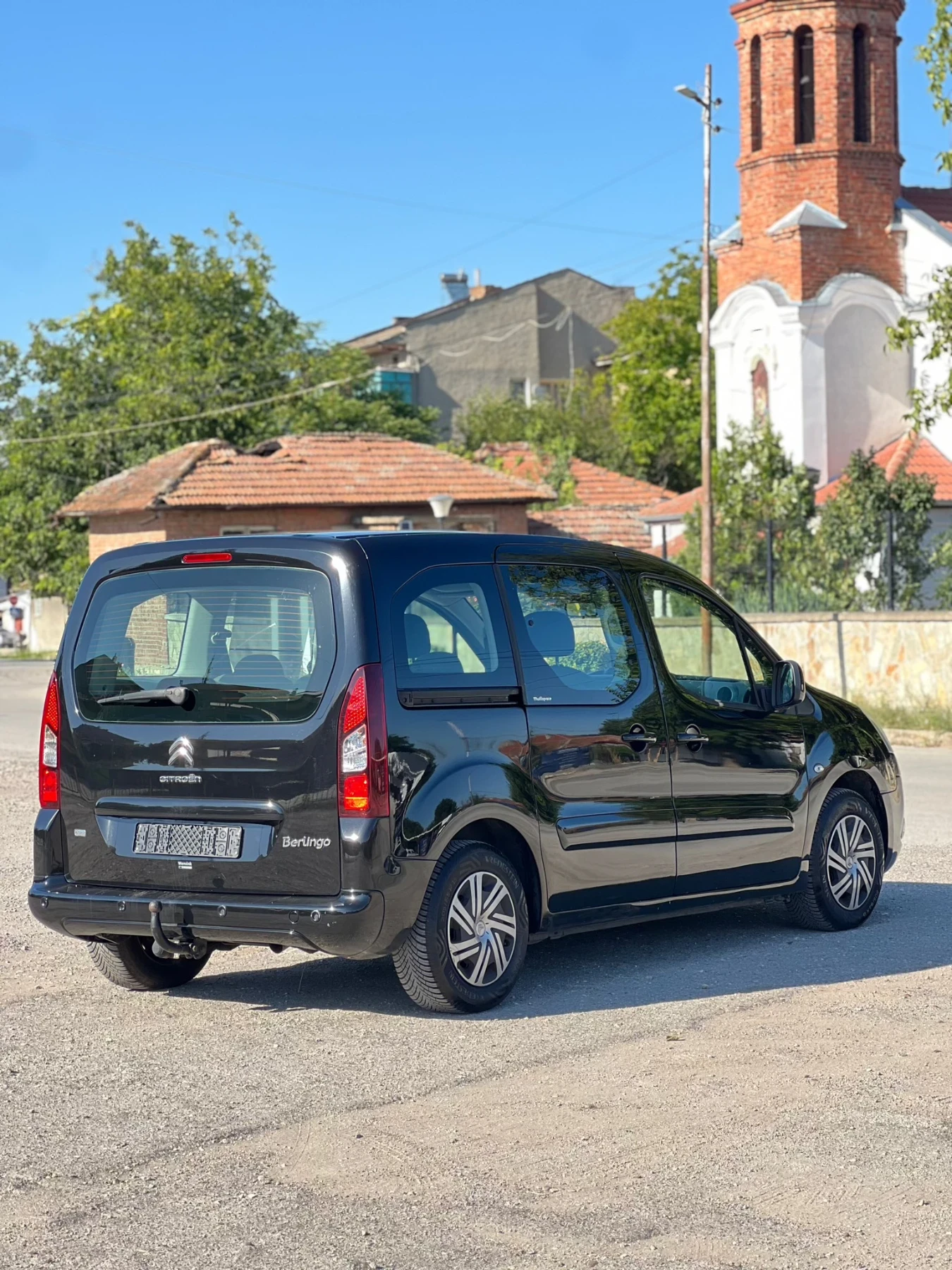 Citroen Berlingo 1.6eHDI, снимка 6 - Автомобили и джипове - 55503675