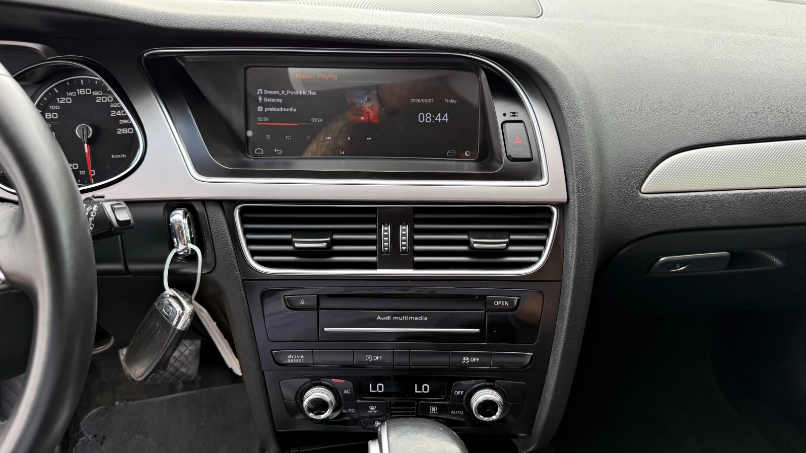 Audi A4 2.0TDI FACELIFT АВТОМАТИК НАВИ , снимка 11 - Автомобили и джипове - 55584936