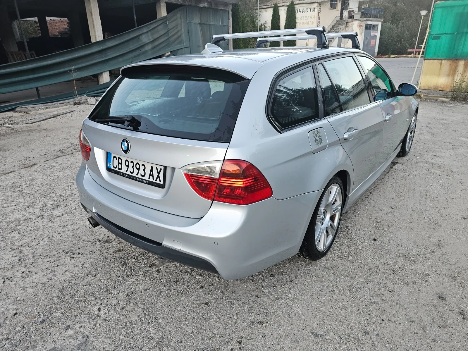 BMW 320 E91 M пакет, снимка 4 - Автомобили и джипове - 56368748