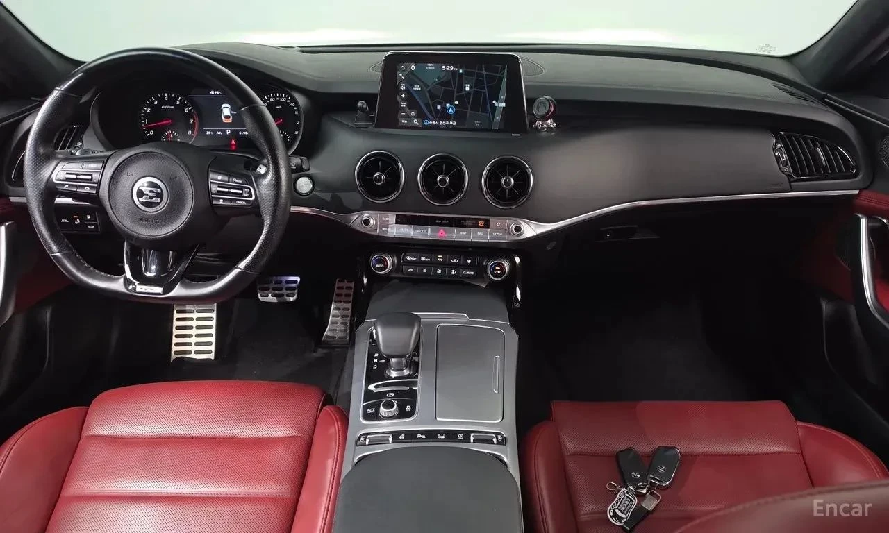 Kia Stinger, снимка 7 - Автомобили и джипове - 56736767