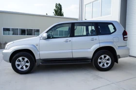 Toyota Land cruiser 3.0D-4D LUXURY/АВТОМАТ, КОЖА, НАВИГАЦИЯ, снимка 2