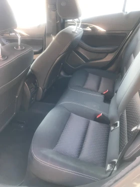 Infiniti Q30 Лек автомобил, снимка 7