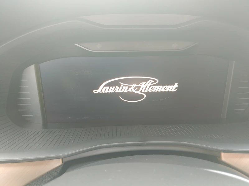 Skoda Kamiq Laurin&Klement, снимка 10 - Автомобили и джипове - 51113640