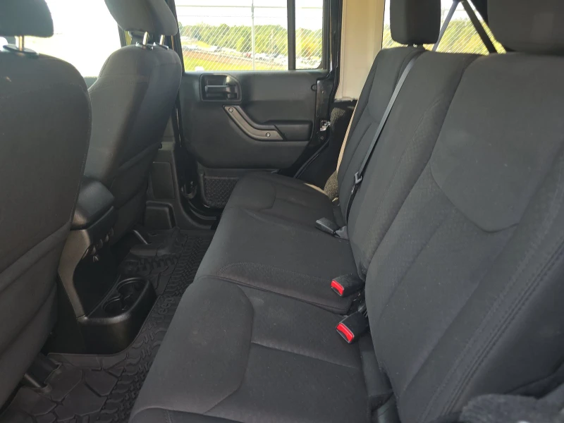 Jeep Wrangler 2017* Unlimited Willys Wheeler Edition* ДЪЛГА БАЗА, снимка 14 - Автомобили и джипове - 52184853