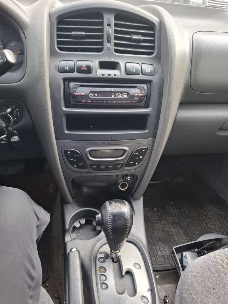 Hyundai Santa fe, снимка 9 - Автомобили и джипове - 52430191