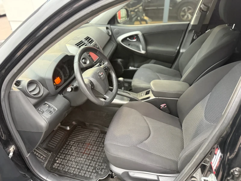 Toyota Rav4 2.0i 4x4, снимка 7 - Автомобили и джипове - 52655178