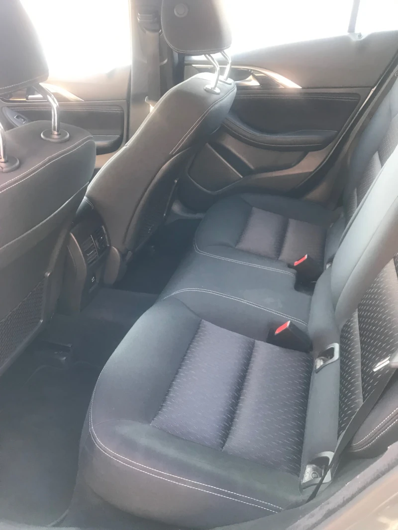 Infiniti Q30 Лек автомобил, снимка 7 - Автомобили и джипове - 52692441