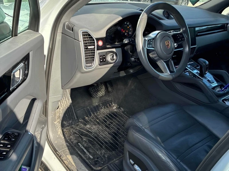 Porsche Cayenne * AWD * CARFAX * БЕЗ ПЪРВОНАЧАЛНА ВНОСКА, снимка 5 - Автомобили и джипове - 53064665