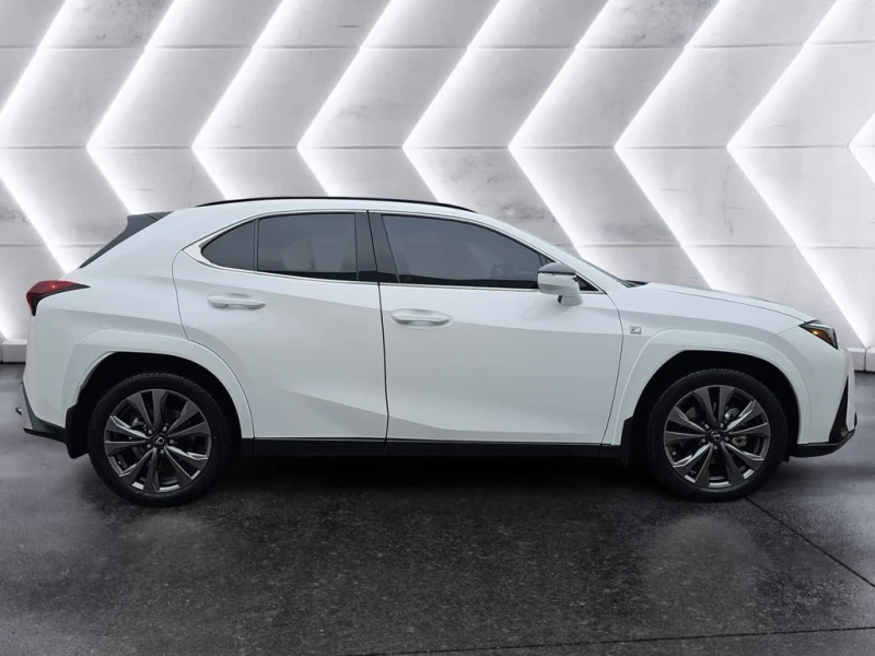 Lexus UX * 300h F SPORT * CARFAX * ОБДУХВАНЕ* ШИБИДАХ* , снимка 3 - Автомобили и джипове - 53371500