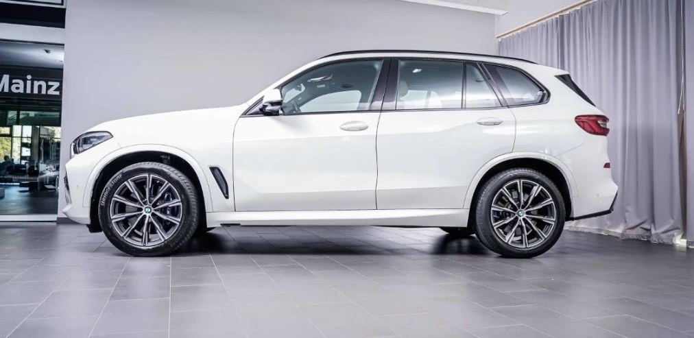 BMW X5 xDrive40i*M Sportpaket*LASER*LED*ГАРАНЦИЯ - изображение 3