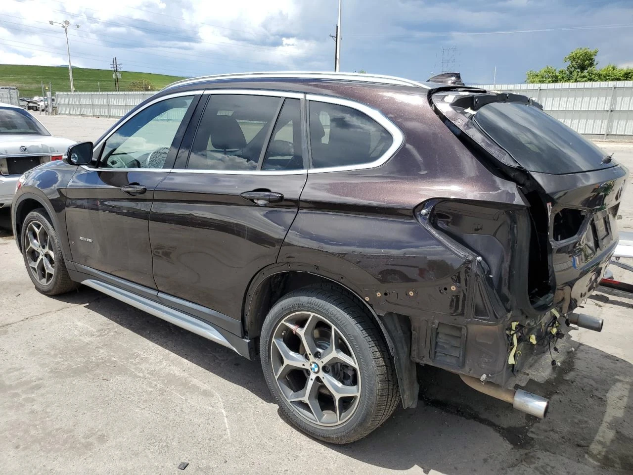 BMW X1 XDRIVE28I ФИКСИРАНА ЦЕНА! ПОДГРЕВ/HEAD-UP/ПАНО - изображение 4
