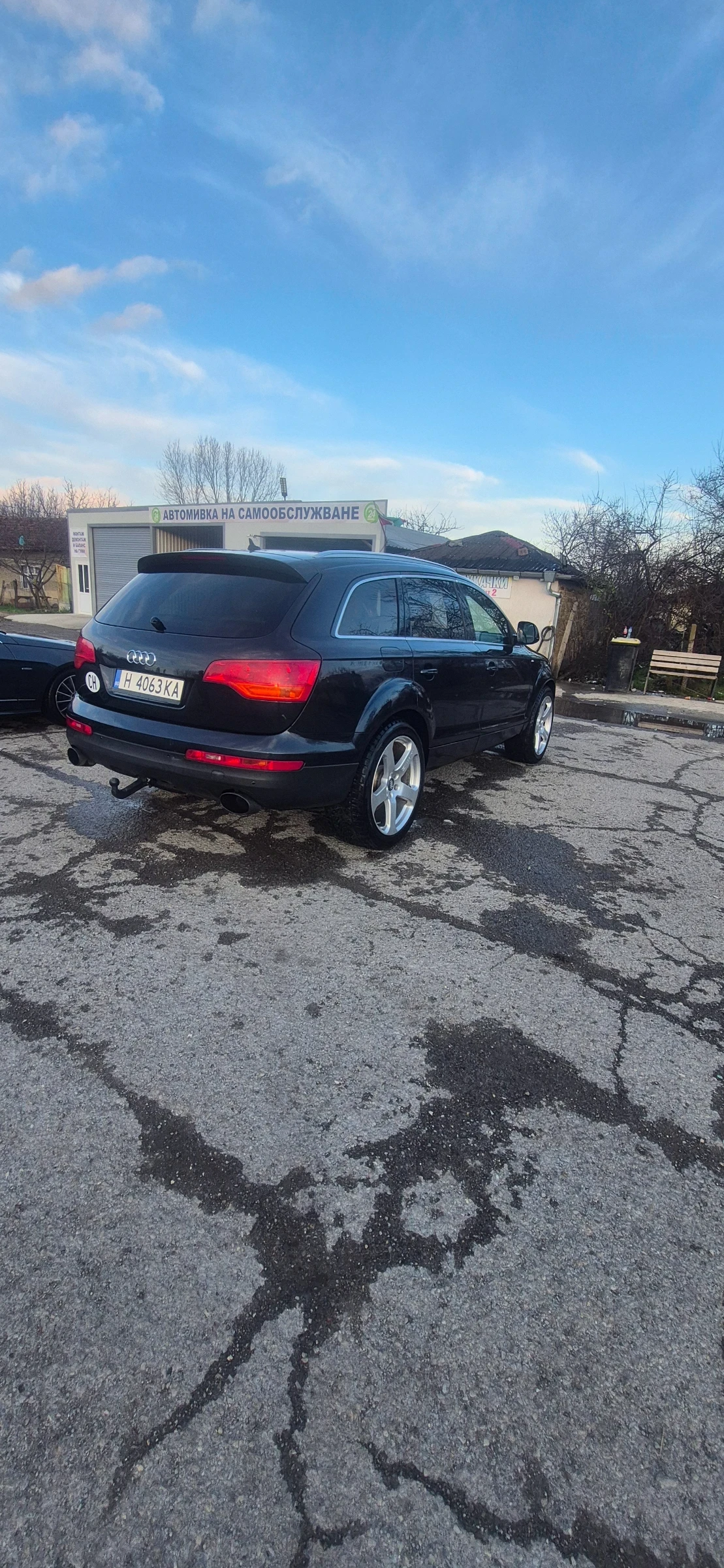 Audi Q7 4.2 FSI - изображение 9