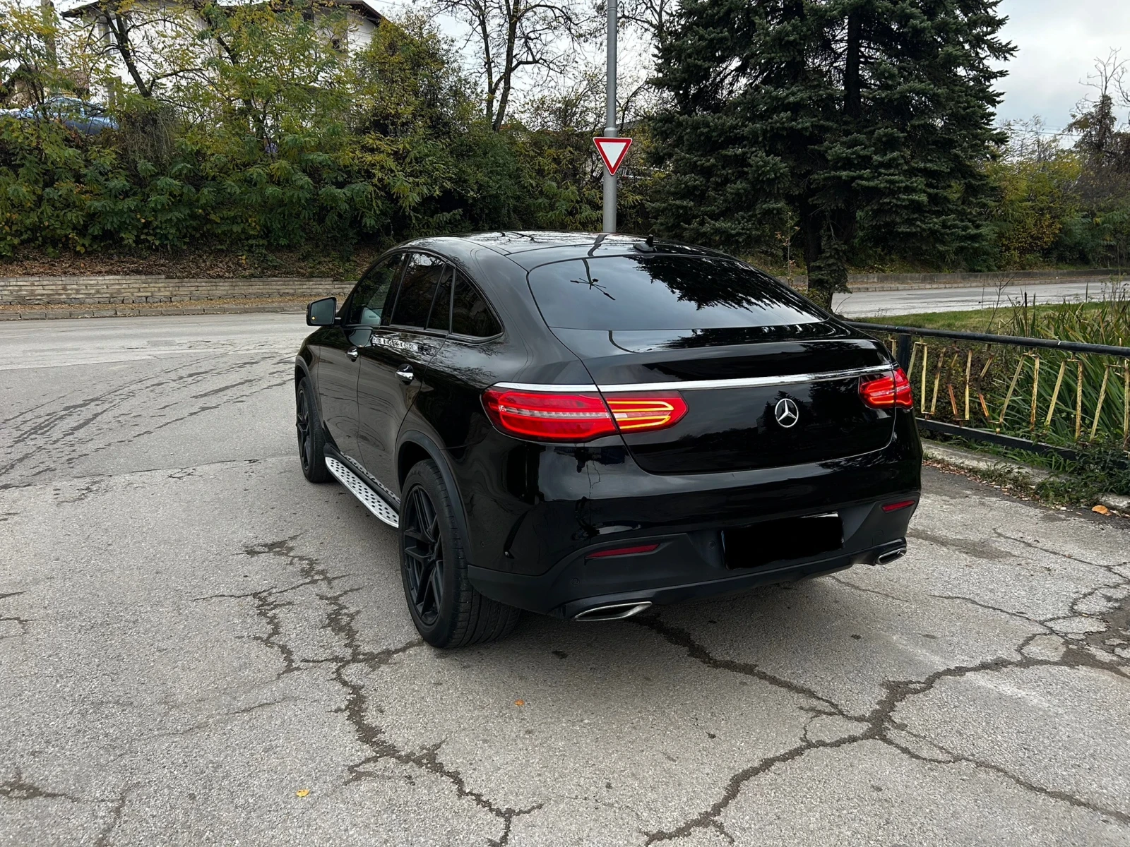 Mercedes-Benz GLE 350 COUPE - изображение 6