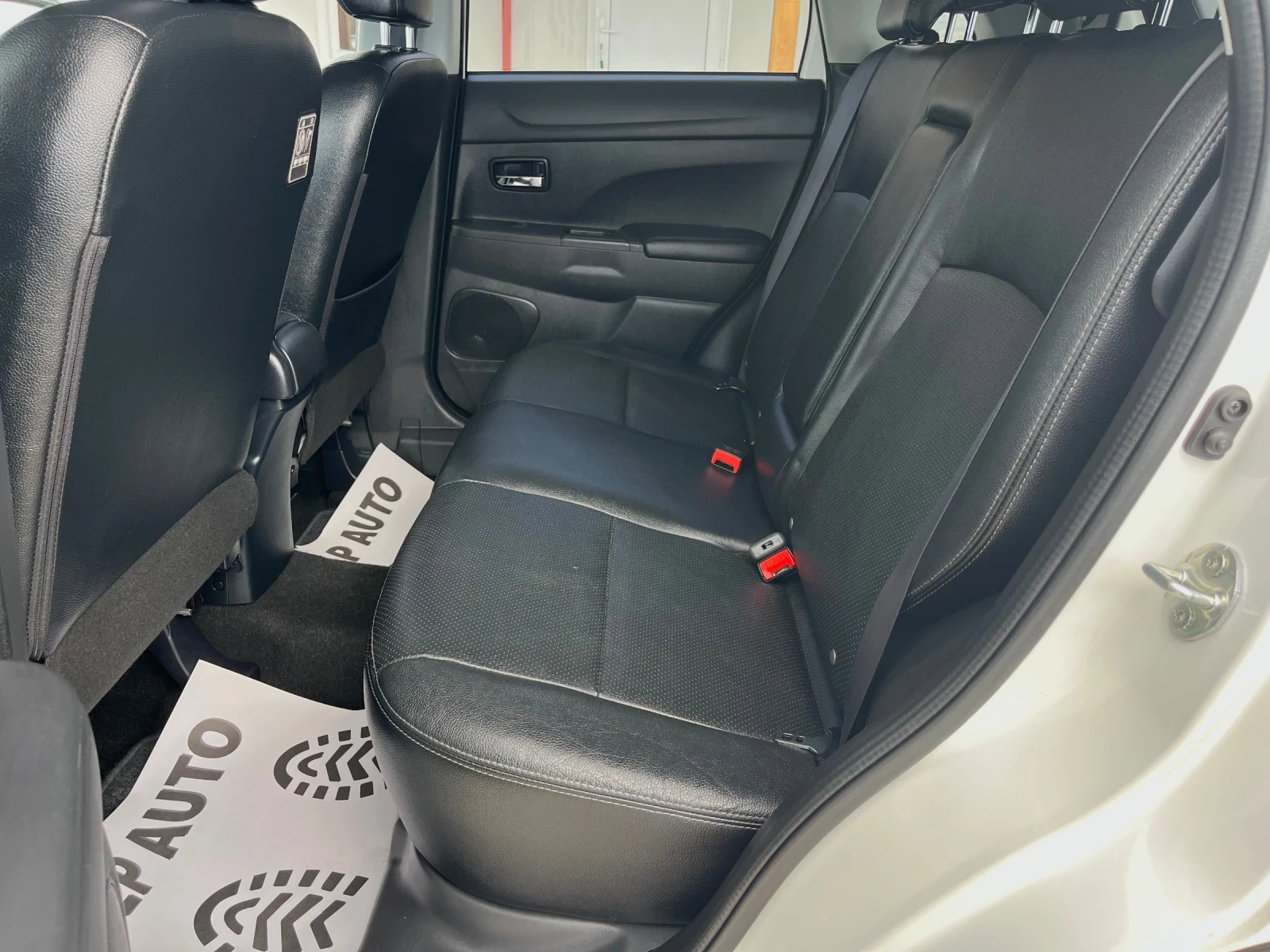 Mitsubishi ASX * 2.2d* 150�.�* 4�4* AUTOMAT* NAVI*  | Mobile.bg � ����������� 11