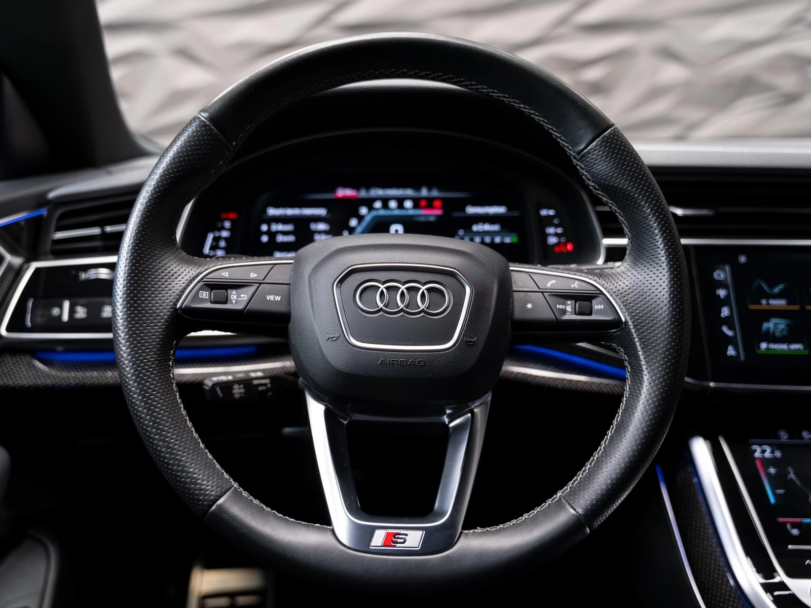 Audi SQ8 * CERAMIC* Quattro* B&O* ���������* Carbon* PANO*  | Mobile.bg � ����������� 6