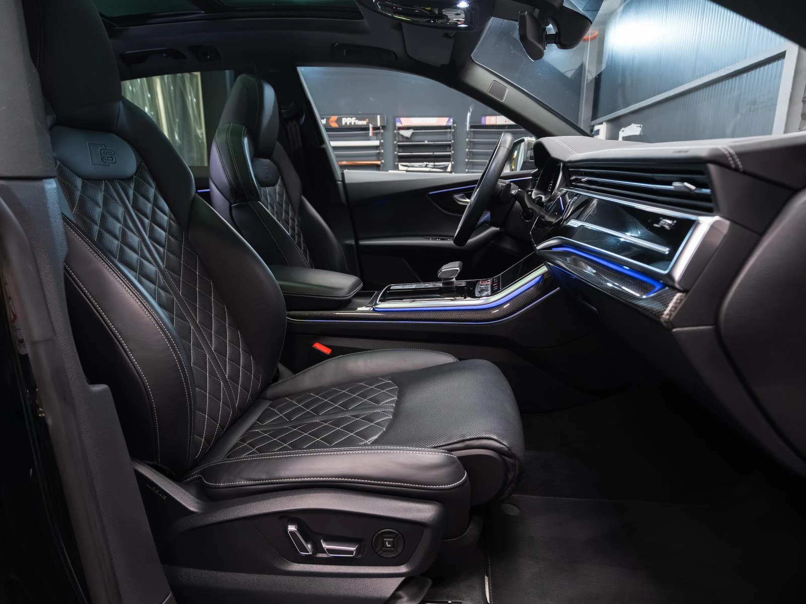 Audi SQ8 * CERAMIC* Quattro* B&O* ���������* Carbon* PANO*  | Mobile.bg � ����������� 10