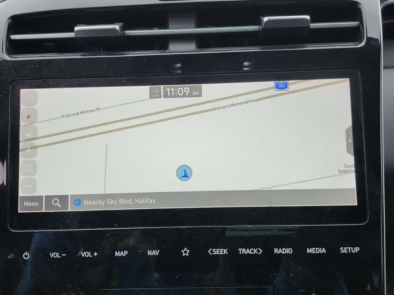 Hyundai Tucson LUXURY| 2 КЛЮЧА| 2 ЧИФТА ГУМИ| ПАНОРАМА| , снимка 10 - Автомобили и джипове - 54112733