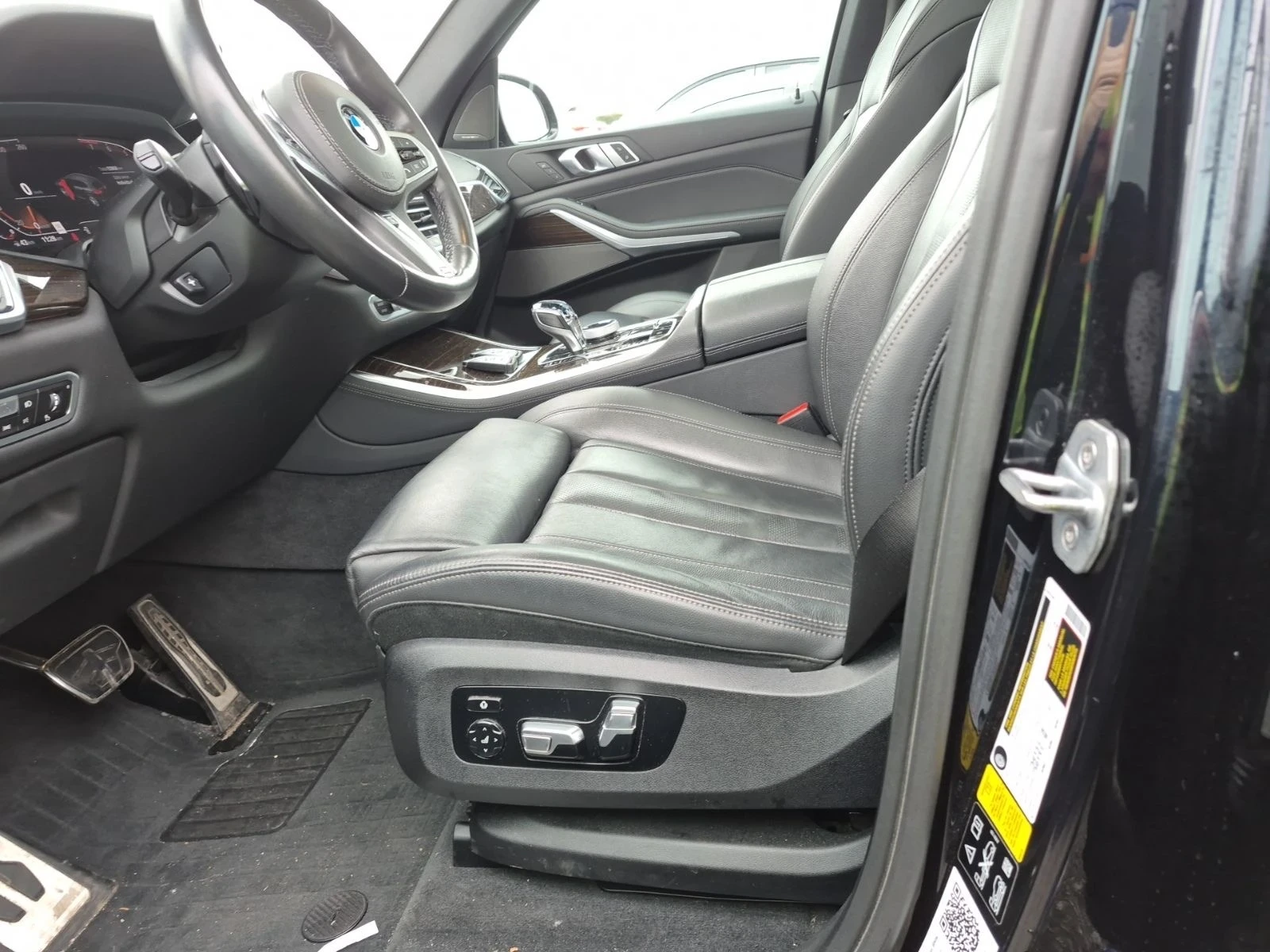 BMW X5 M-pkg* Harman/Kardon* Подгрев* 360View* Пано, снимка 5 - Автомобили и джипове - 54121847