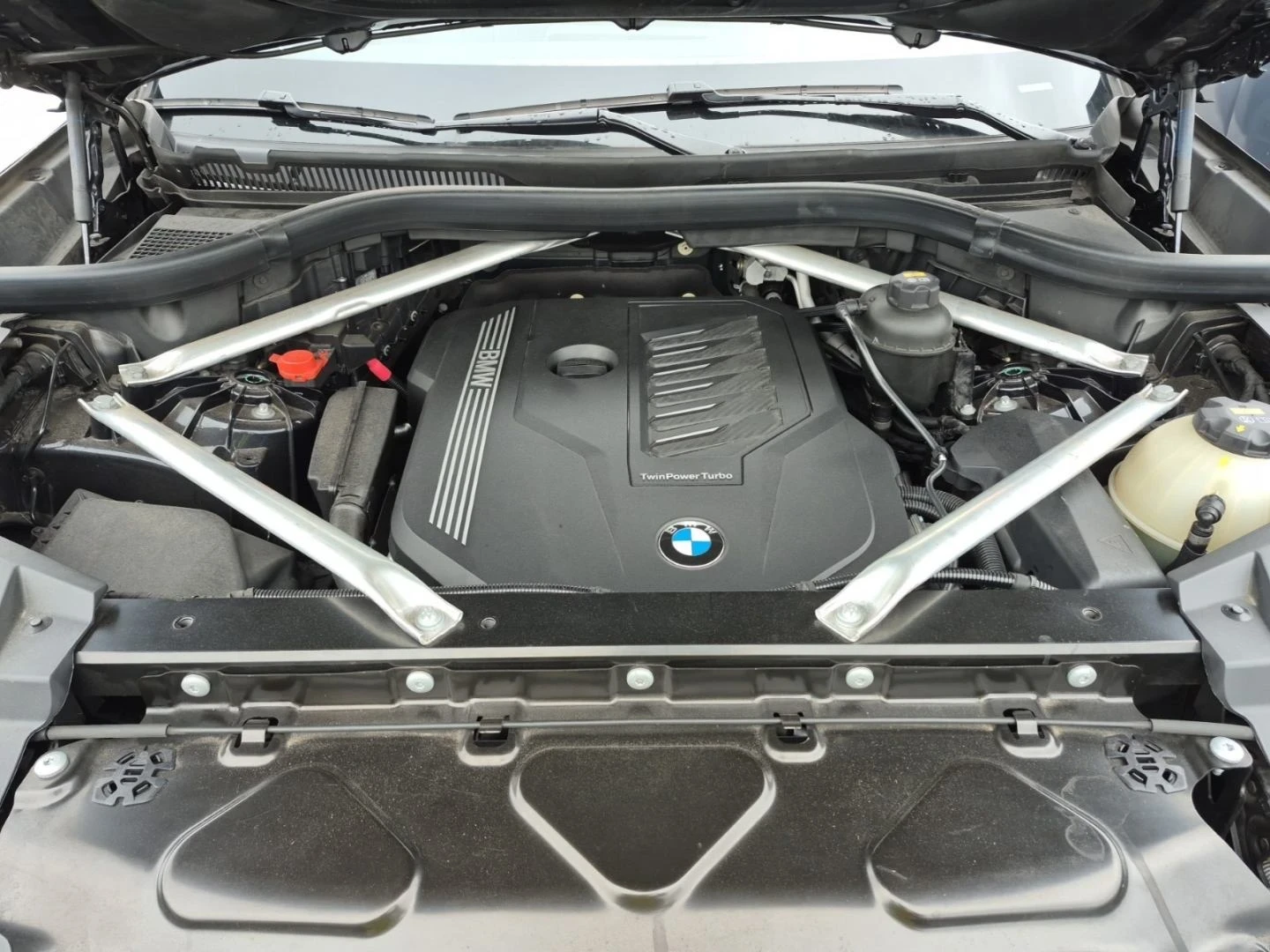 BMW X5 M-pkg* Harman/Kardon* Подгрев* 360View* Пано, снимка 13 - Автомобили и джипове - 54121847