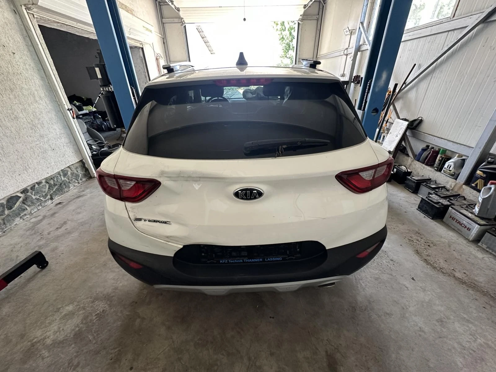 Kia Stonic, снимка 7 - Автомобили и джипове - 55450384