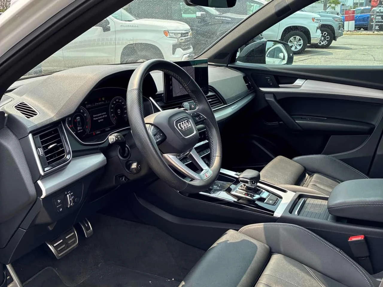 Audi Q5 Technik | DISTRONIC | B&O | CARFAX , снимка 5 - Автомобили и джипове - 55451434