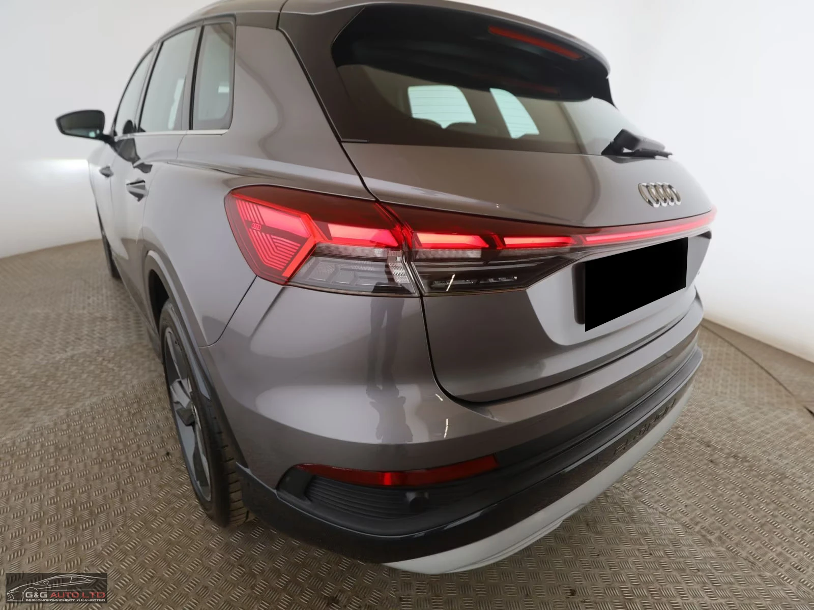Audi Q4 e-tron/265HP/45/QUATTRO/MATRIX/CAM/MEMO/MMI+ /706z, снимка 5 - Автомобили и джипове - 55553804