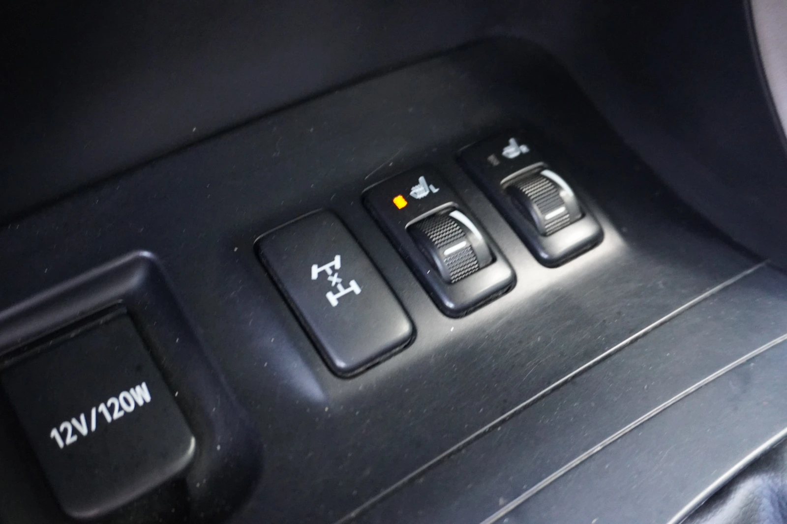 Toyota Land cruiser 3.0D-4D LUXURY/АВТОМАТ, КОЖА, НАВИГАЦИЯ, снимка 14 - Автомобили и джипове - 55656420