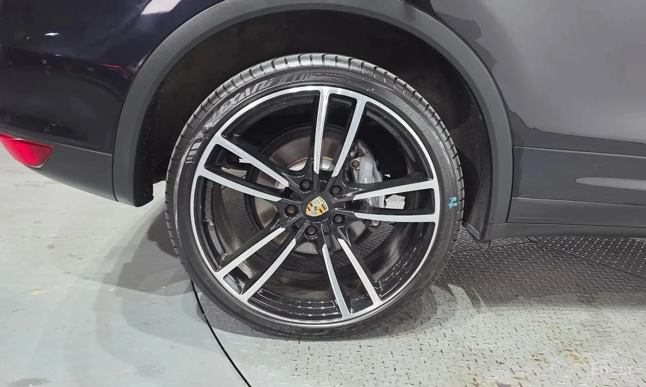 Porsche Cayenne * 3.0 Diesel * АВТОКРЕДИТ БЕЗ ПЪРВОНАЧАЛНА ВНОСКА*, снимка 5 - Автомобили и джипове - 56021561